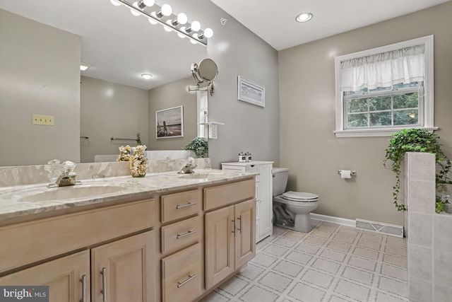 116 NECTAR TER, Lancaster, PA 17602