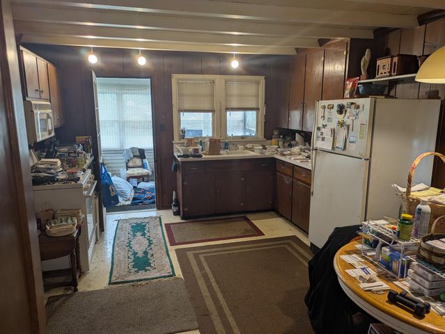 115 Greenwood Avenue, Michigan City, IN 46360