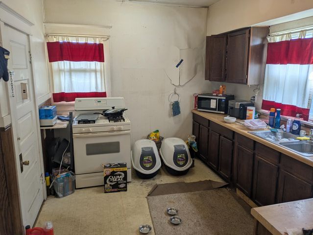 115 Greenwood Avenue, Michigan City, IN 46360