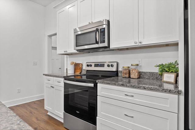 2012 E 12th Street, Chattanooga, TN 37404