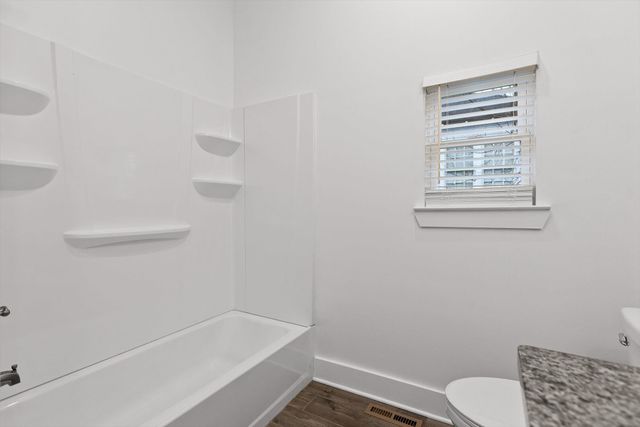 2012 E 12th Street, Chattanooga, TN 37404