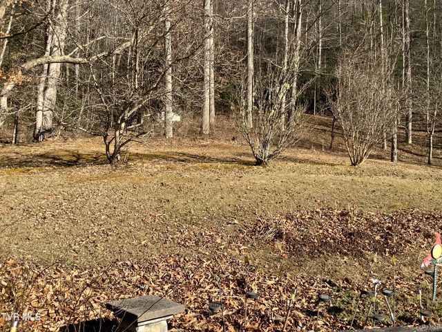 5610 Powell River Road, Norton, VA 24273