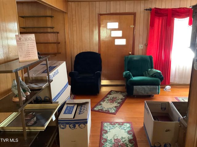 5610 Powell River Road, Norton, VA 24273