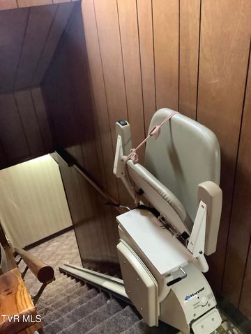 5610 Powell River Road, Norton, VA 24273