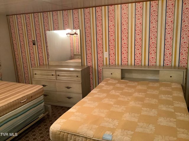 5610 Powell River Road, Norton, VA 24273