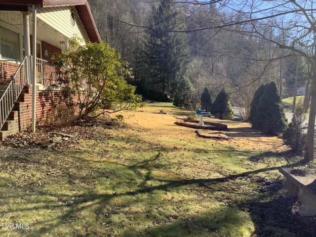 5610 Powell River Road, Norton, VA 24273