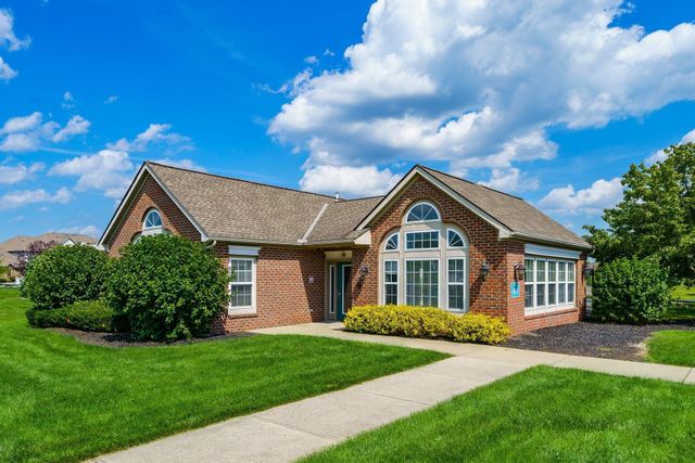 705 Hidden Springs Drive, Lewis Center, OH 43035