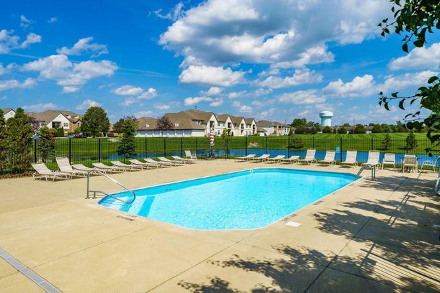 705 Hidden Springs Drive, Lewis Center, OH 43035