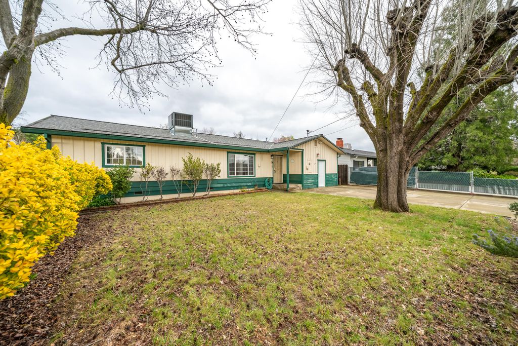 3586 E Keswick Dam Road, Redding, CA 96003