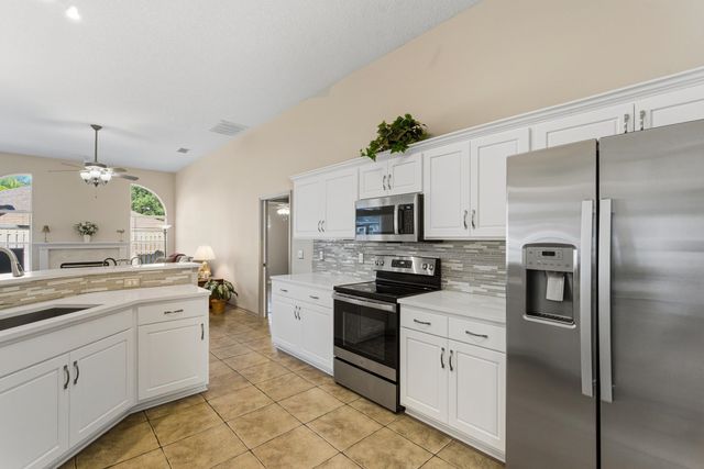 4309 Rye Ct, St Johns, FL 32259