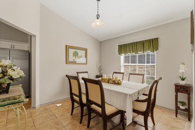 4309 Rye Ct, St Johns, FL 32259