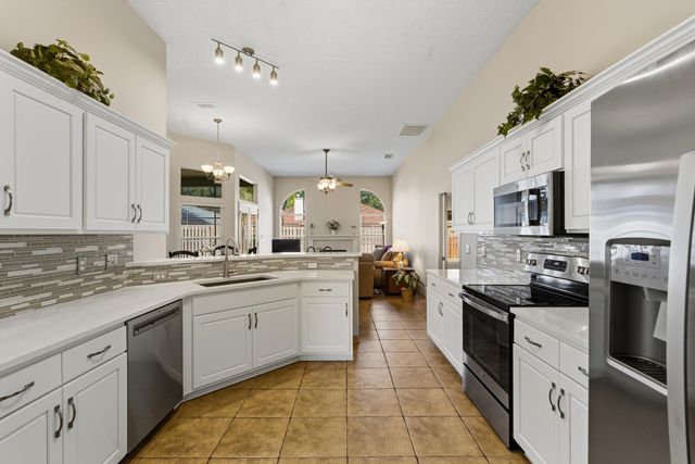 4309 Rye Ct, St Johns, FL 32259