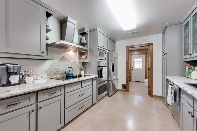 342 Longbranch Drive, Decatur, TX 76078