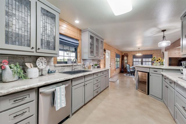 342 Longbranch Drive, Decatur, TX 76078