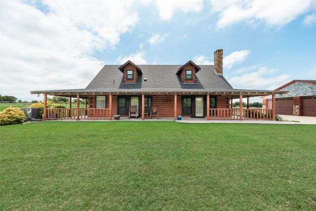 342 Longbranch Drive, Decatur, TX 76078