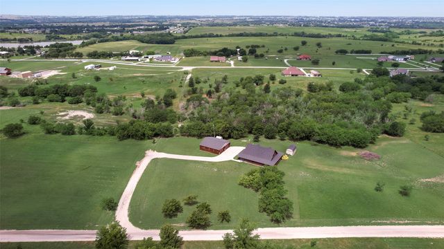 342 Longbranch Drive, Decatur, TX 76078