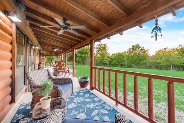 342 Longbranch Drive, Decatur, TX 76078
