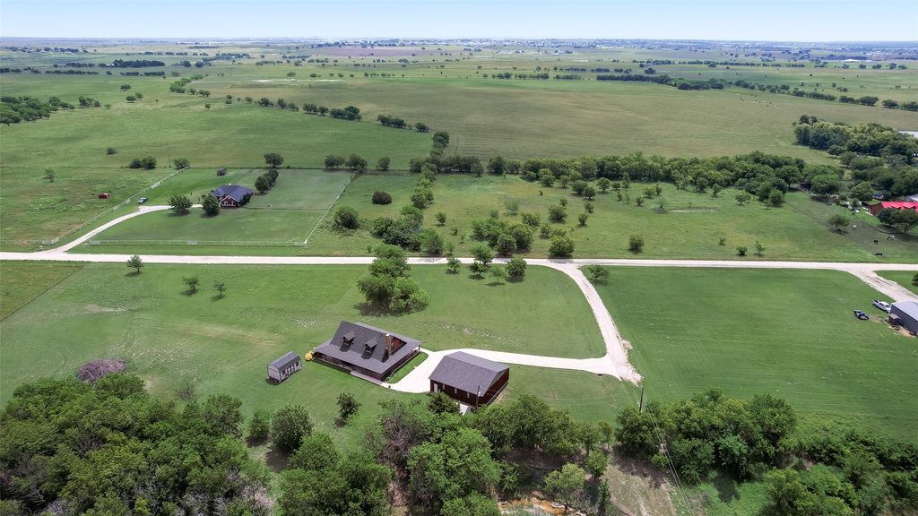 342 Longbranch Drive, Decatur, TX 76078