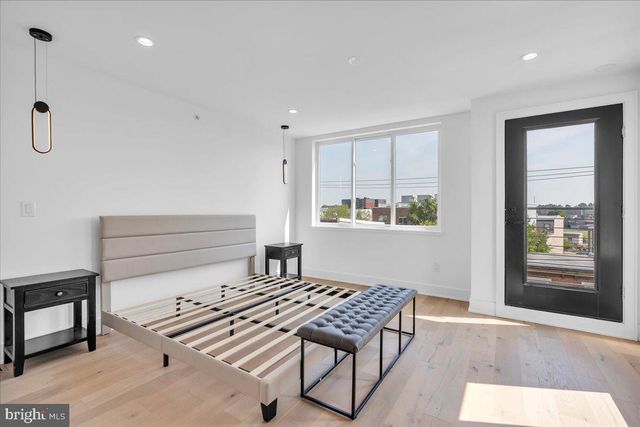 2620 E HAGERT ST, Philadelphia, PA 19125