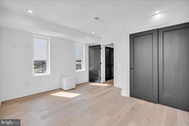 2620 E HAGERT ST, Philadelphia, PA 19125