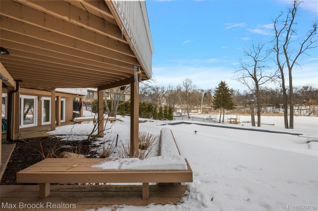 2797 Orchard Place, Orchard Lake Village, MI 48324