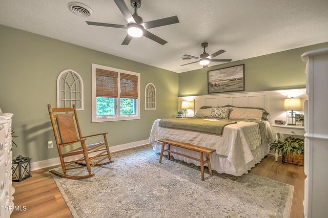 5110 Tyler Circle, Bristol, VA 24202