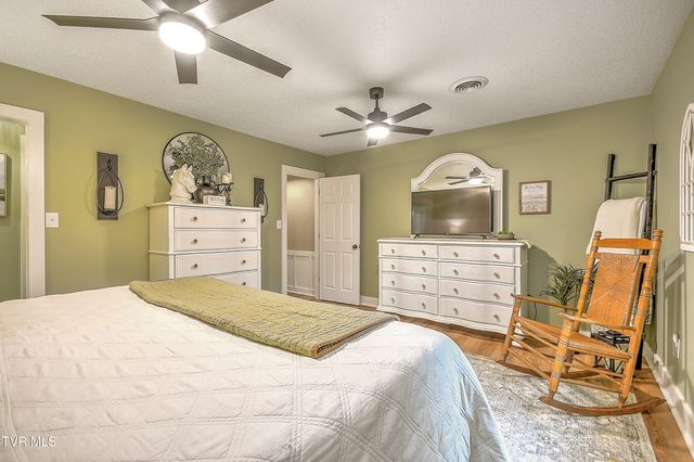 5110 Tyler Circle, Bristol, VA 24202