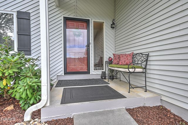 5110 Tyler Circle, Bristol, VA 24202