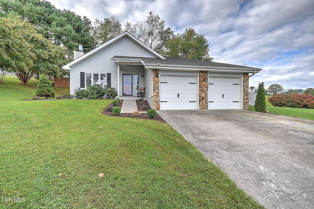 5110 Tyler Circle, Bristol, VA 24202