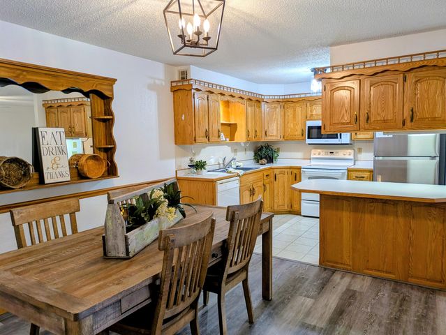 150 Sunken Forest Dr. 2-118, Forsyth, MO 65653