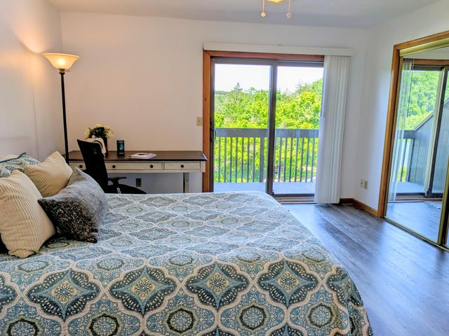 150 Sunken Forest Dr. 2-118, Forsyth, MO 65653