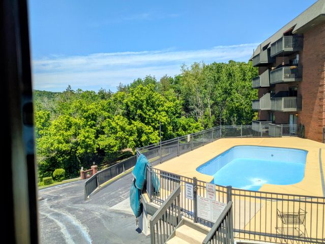 150 Sunken Forest Dr. 2-118, Forsyth, MO 65653