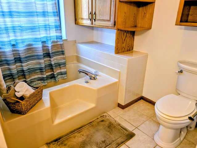 150 Sunken Forest Dr. 2-118, Forsyth, MO 65653