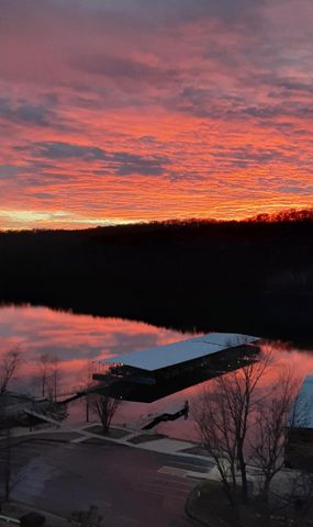 150 Sunken Forest Dr. 2-118, Forsyth, MO 65653