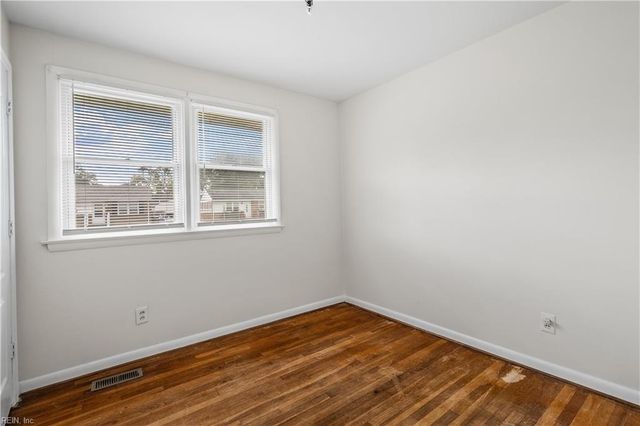 405 Tekoa RD, Chesapeake, VA 23325
