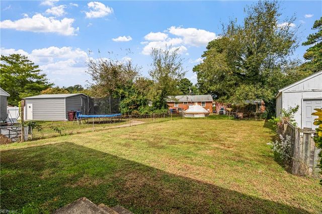 405 Tekoa RD, Chesapeake, VA 23325
