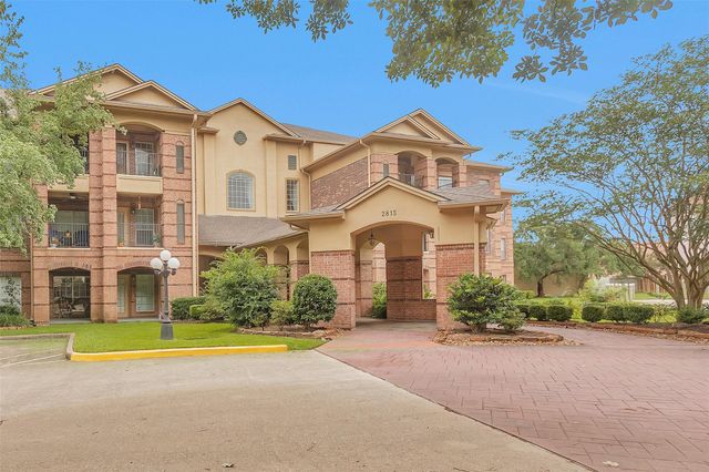 2815 Kings Crossing Drive 102, Houston, TX 77345