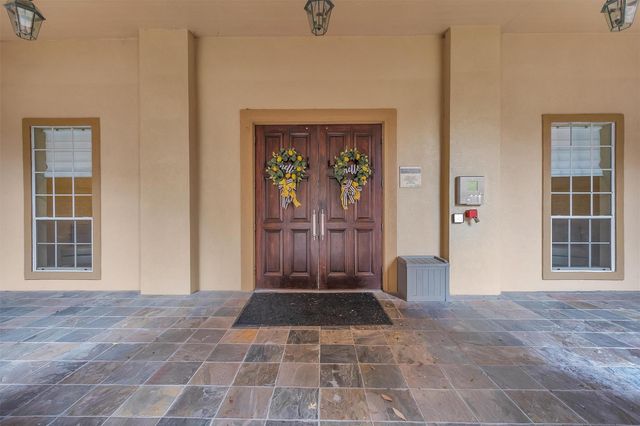 2815 Kings Crossing Drive 102, Houston, TX 77345