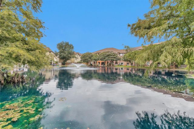 2815 Kings Crossing Drive 102, Houston, TX 77345