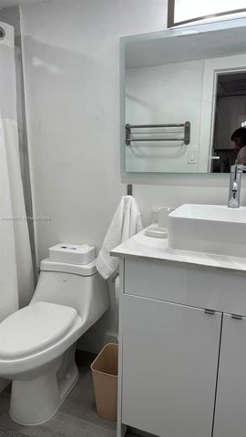 19201 Collins Avenue 632, Sunny Isles Beach, FL 33160