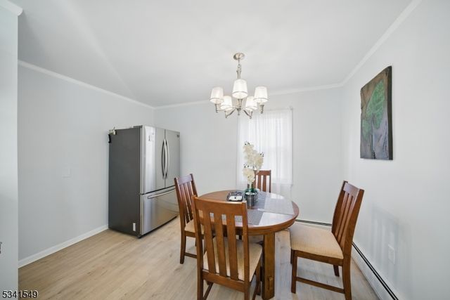 136 CATHERINE AVE, Mahwah Twp., NJ 07430