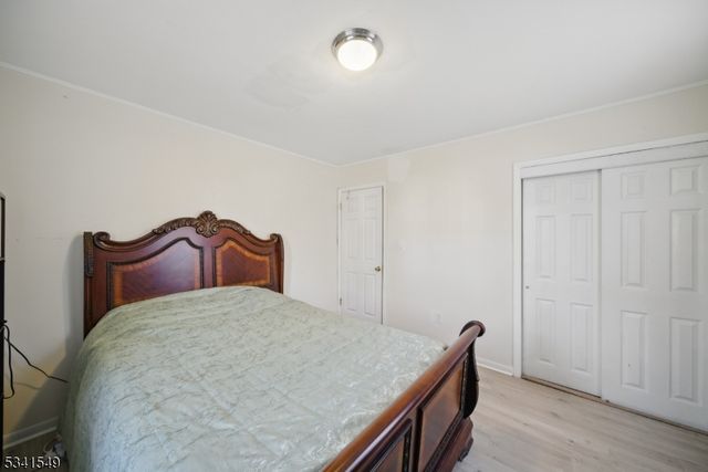 136 CATHERINE AVE, Mahwah Twp., NJ 07430