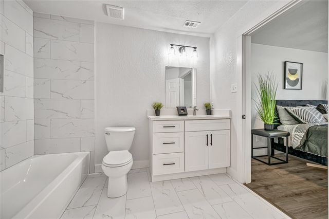 10203 Glen Vista Drive, Dallas, TX 75217