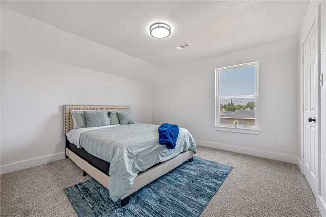 10203 Glen Vista Drive, Dallas, TX 75217