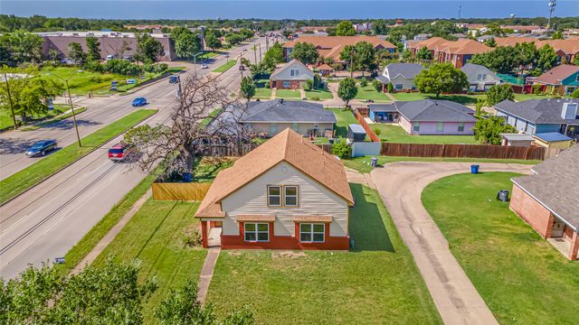 10203 Glen Vista Drive, Dallas, TX 75217