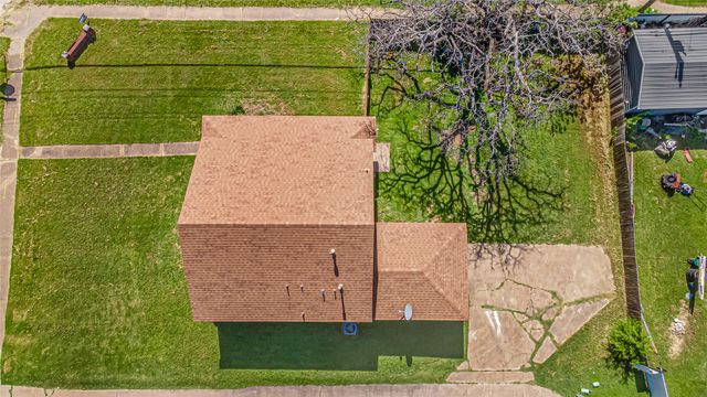 10203 Glen Vista Drive, Dallas, TX 75217