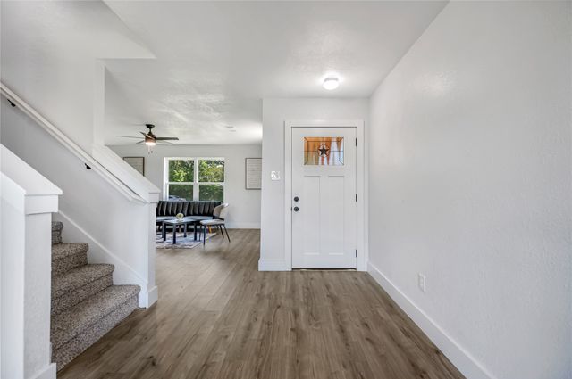 10203 Glen Vista Drive, Dallas, TX 75217