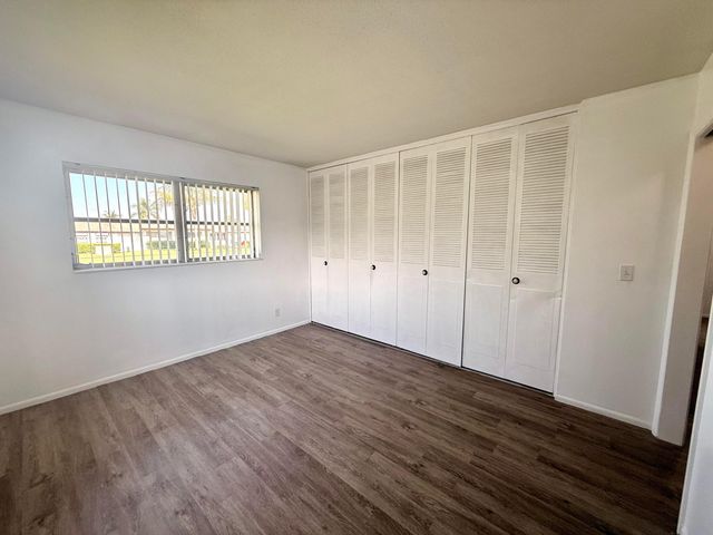 2854 E Crosley Dr Drive E J, West Palm Beach, FL 33415