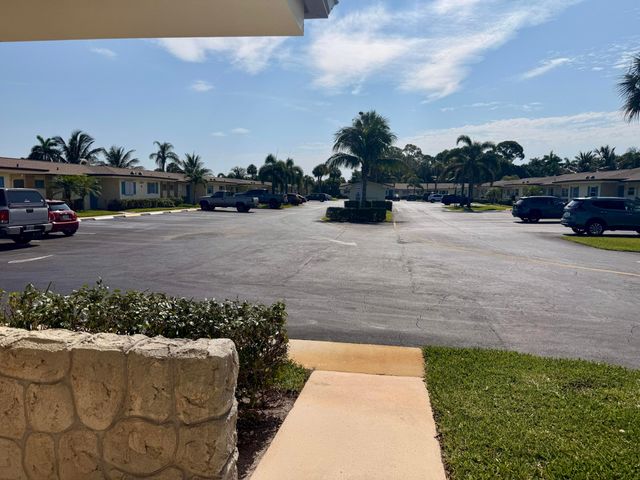 2854 E Crosley Dr Drive E J, West Palm Beach, FL 33415