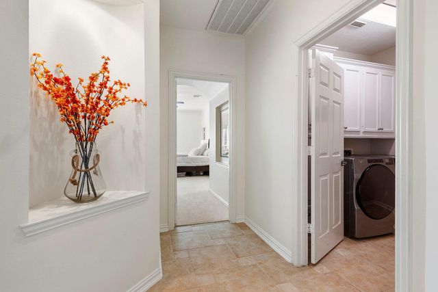 14 Mammoth Springs Court, The Woodlands, TX 77382